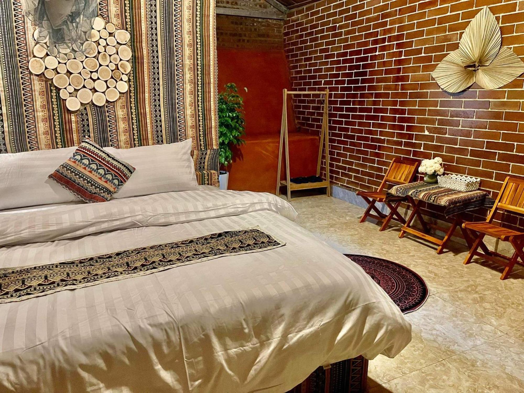 Du Gia Cozy Homestay & Tours Làng Cac Esterno foto