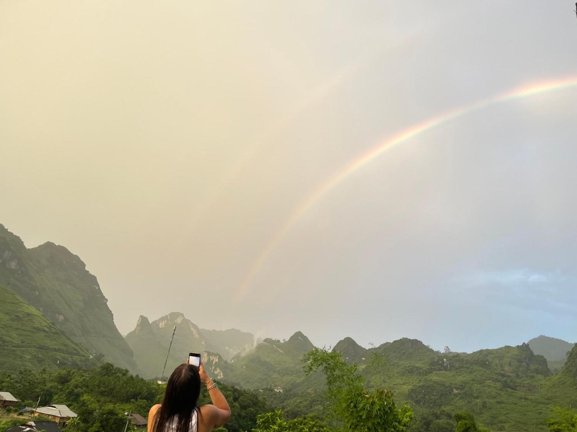 Du Gia Cozy Homestay & Tours Làng Cac Esterno foto