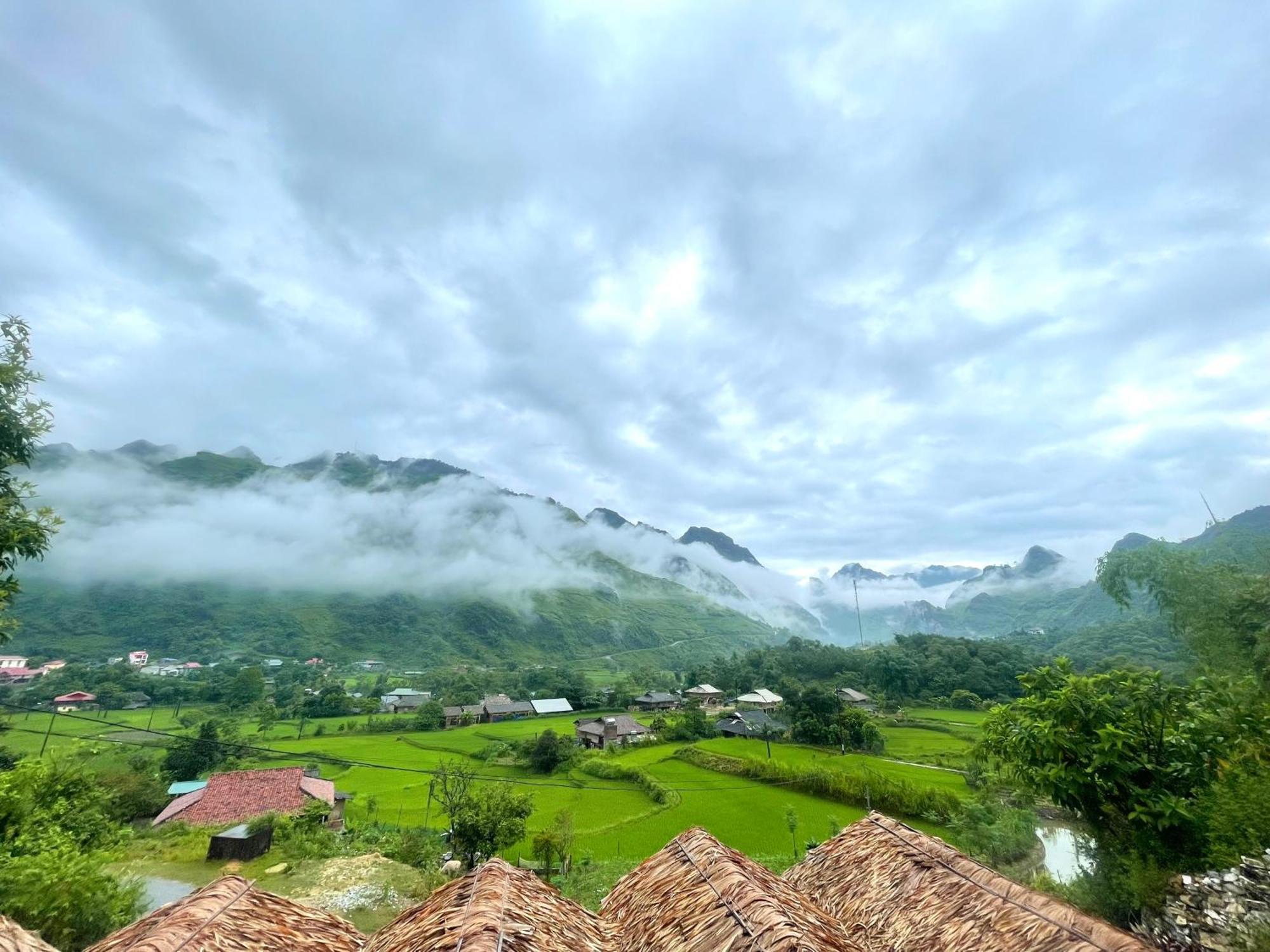 Du Gia Cozy Homestay & Tours Làng Cac Esterno foto