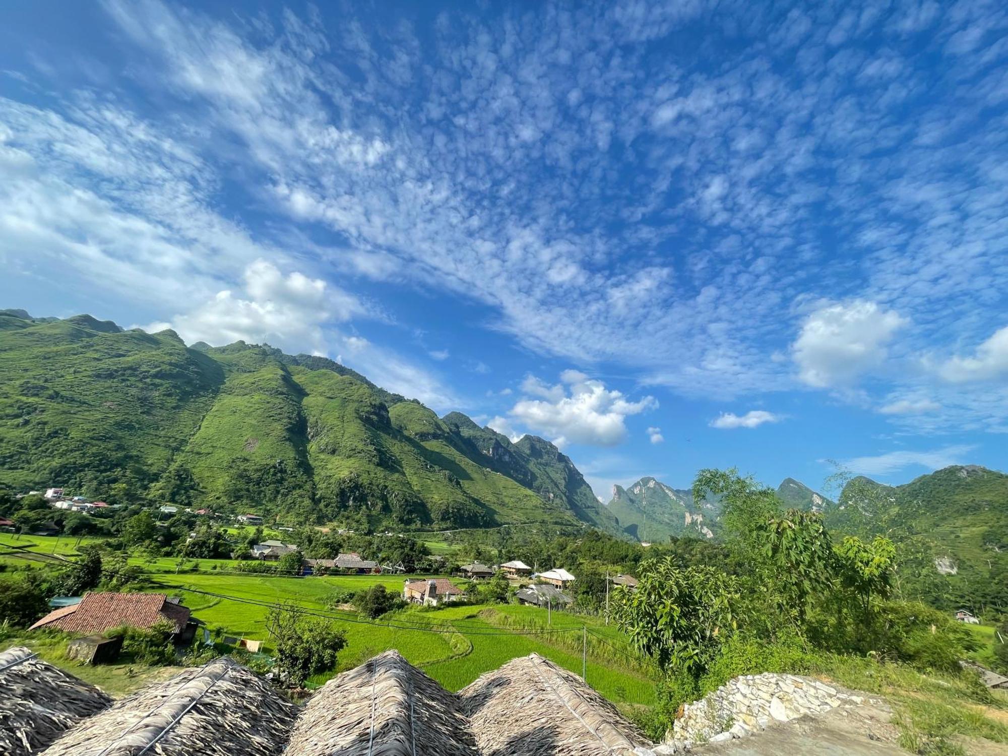 Du Gia Cozy Homestay & Tours Làng Cac Esterno foto